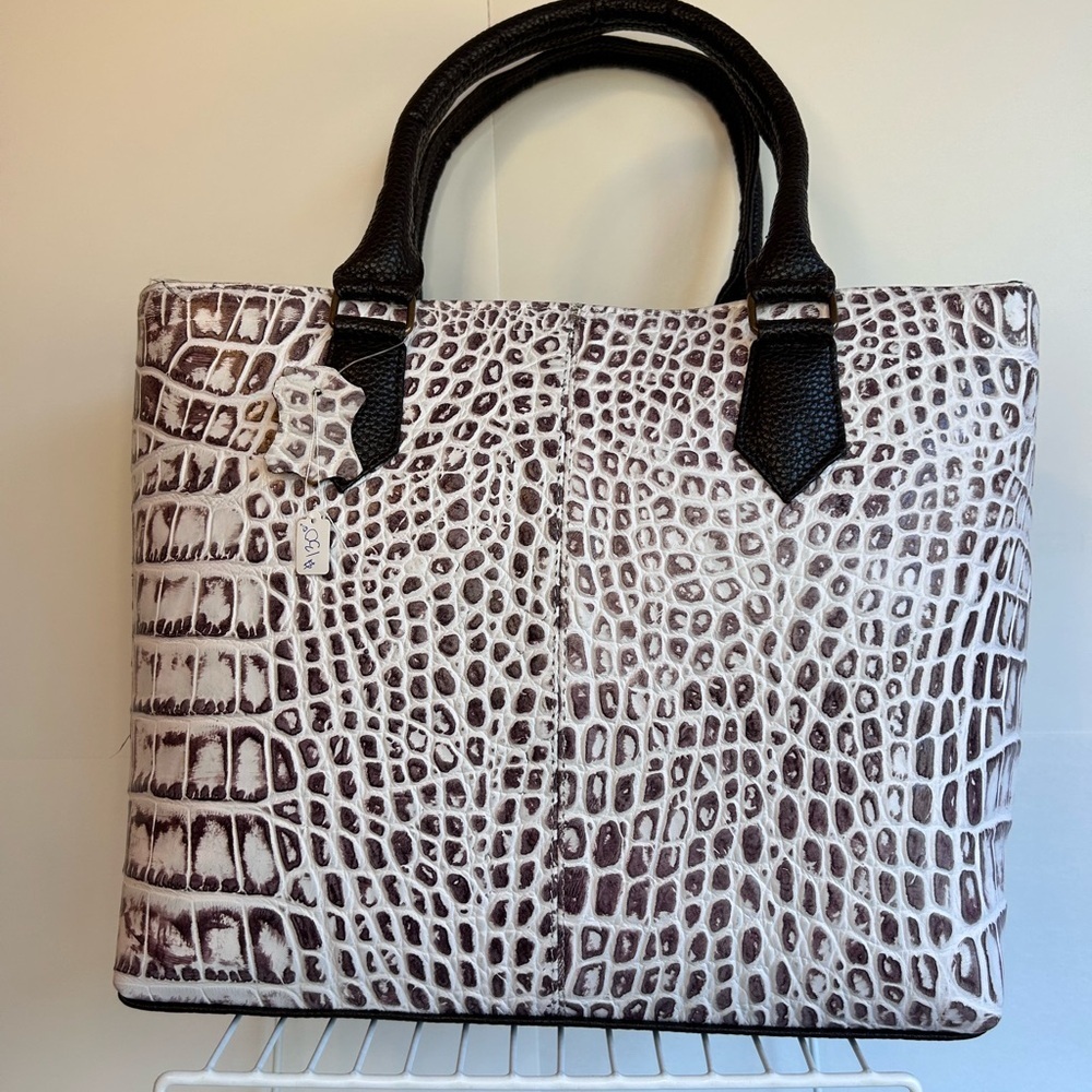 Large women’s chocolate, brown crocodile skin print purse shoulder bag (H) - Picture 6 of 11